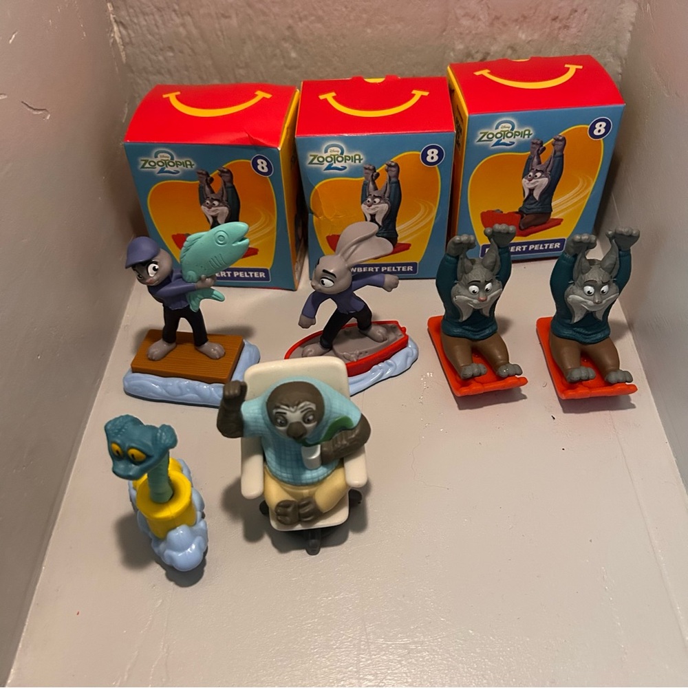 McDonald’s Zootopia 2 lot 9